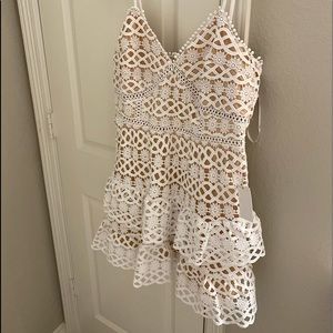 White and Tan Lulus Dress Size XL